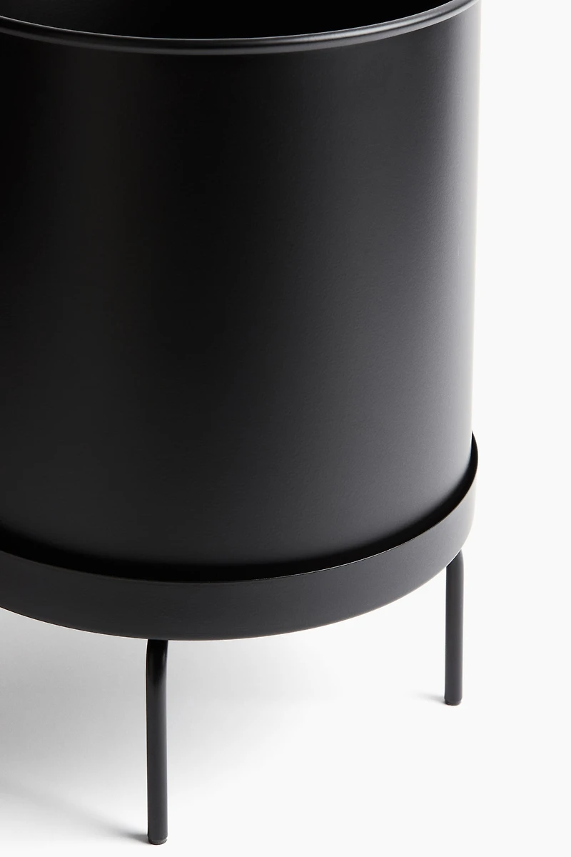 Extra-Large Plant Pot with Stand