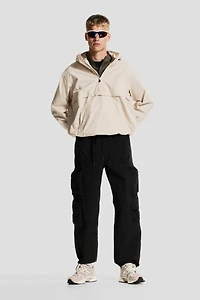 Loose-Fit Water-Repellent Cargo Pants