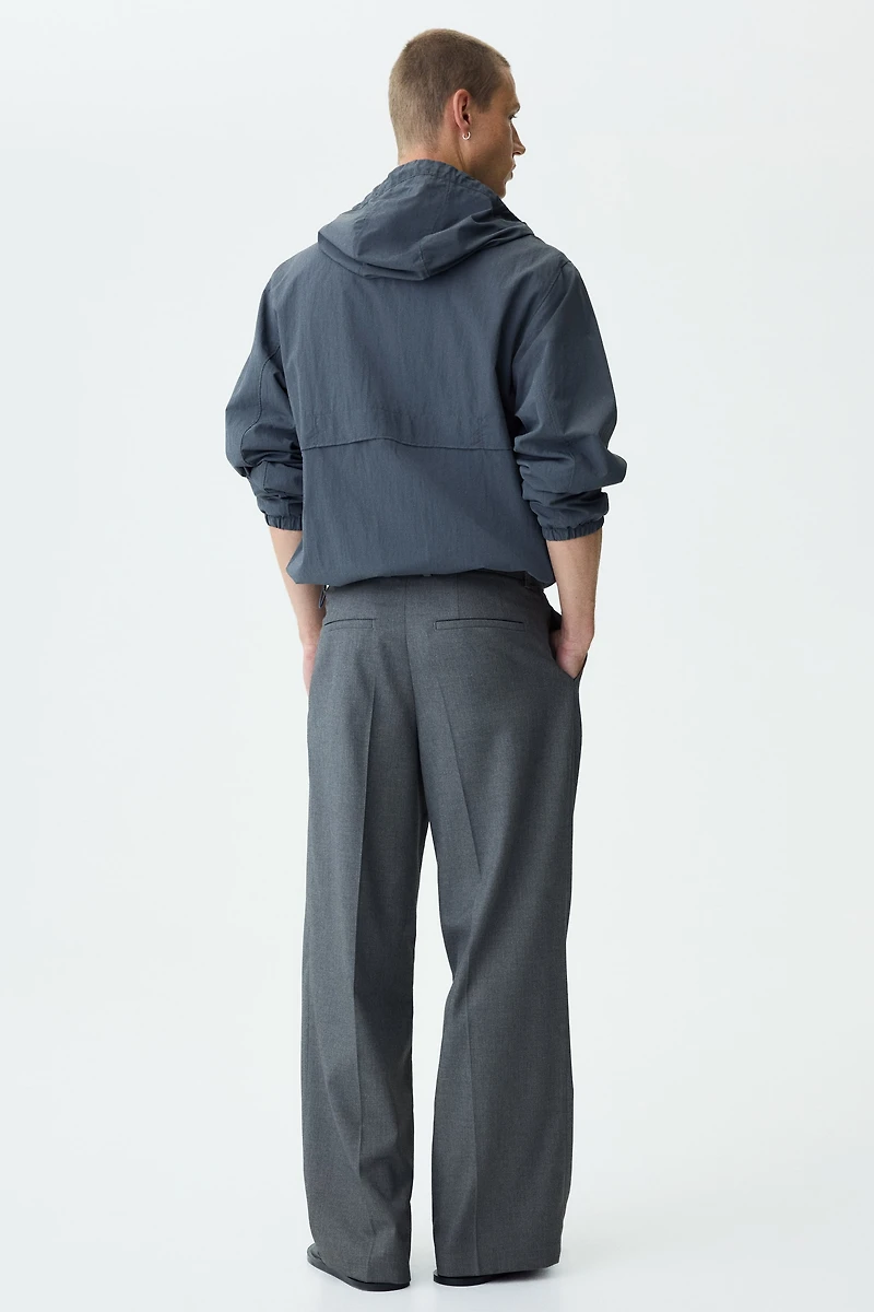 Loose-Fit Tailored Pants