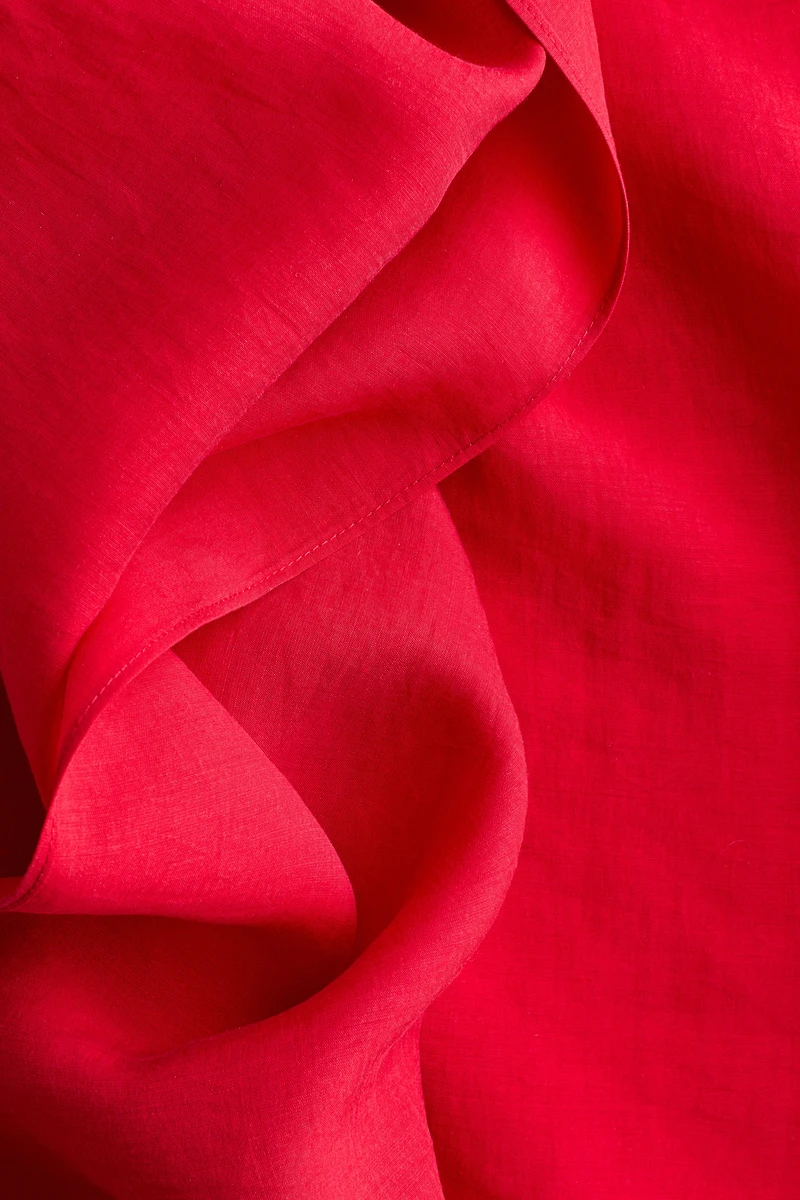 Sleeveless Scarf-Collar Blouse