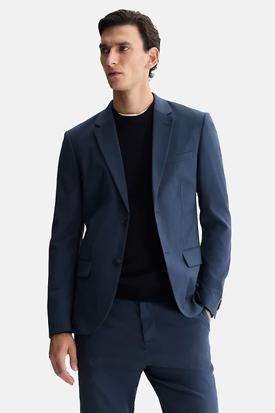 Veste près du corps à fermeture droite