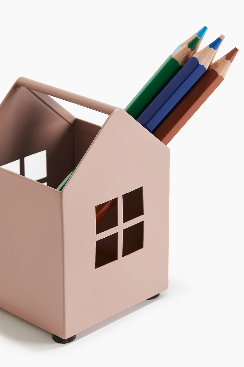 Porte-crayons en forme de maison