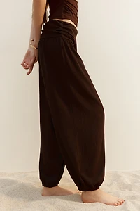 Crinkled Balloon-Leg Pants