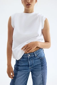 Wide-Leg Regular Jeans