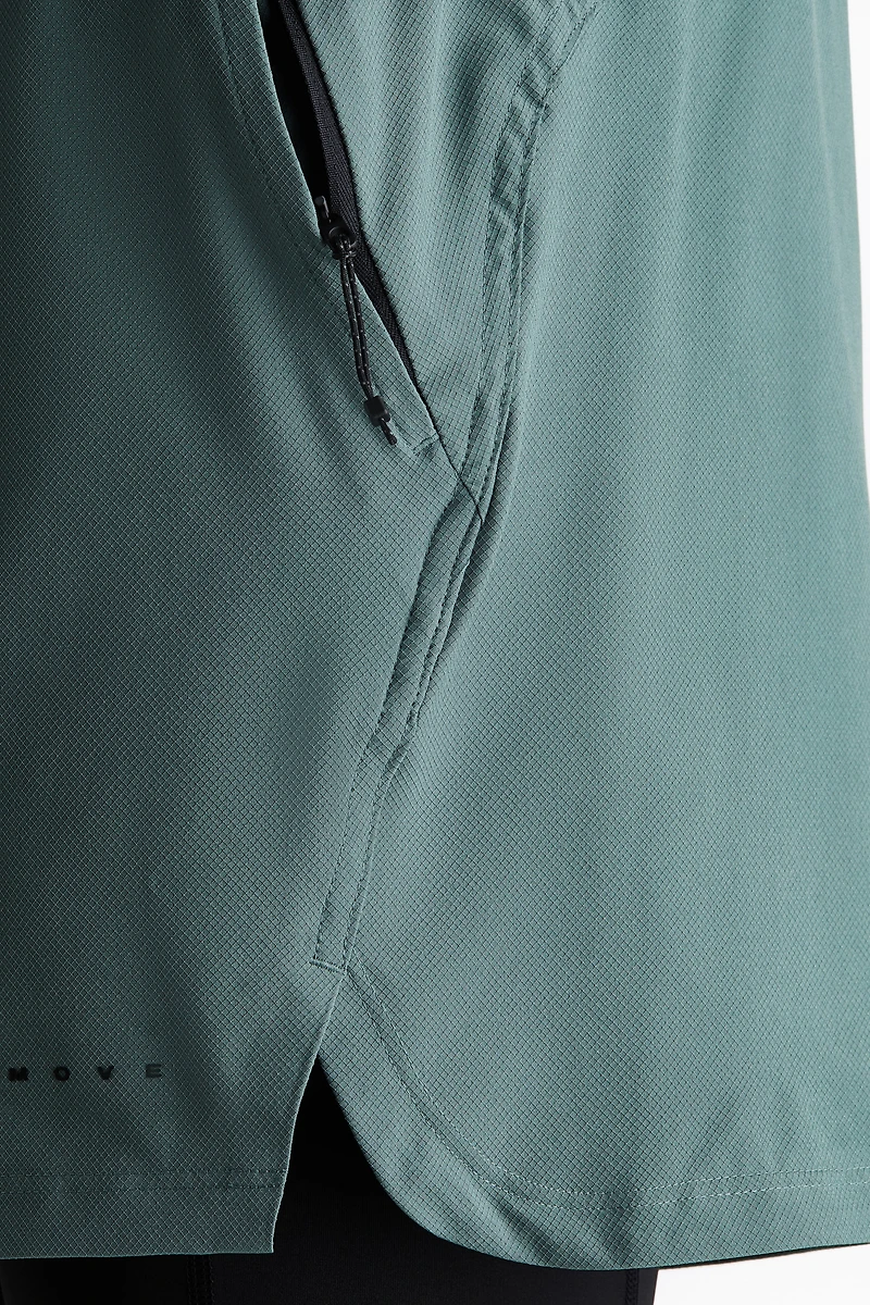 Double-Layered Sports Shorts with DryMove™