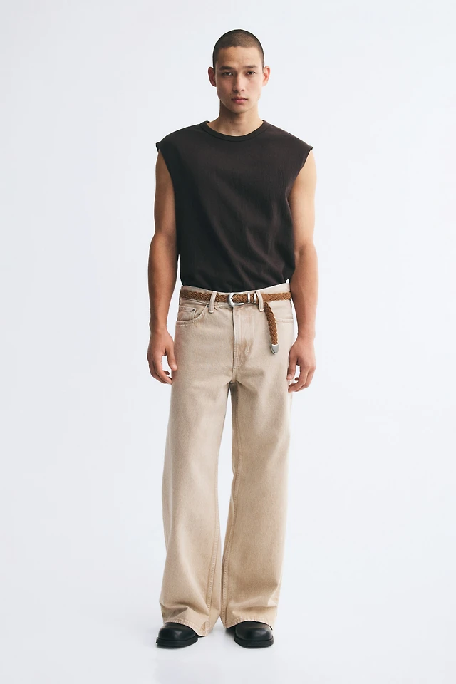 Wide-Leg Jeans