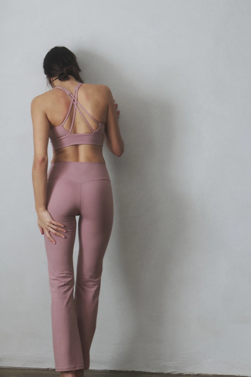 Flared Yoga Leggings with SoftMove™