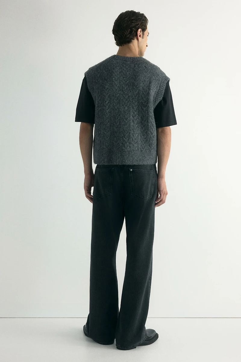 Chandail sans manches ample en tricot torsadé