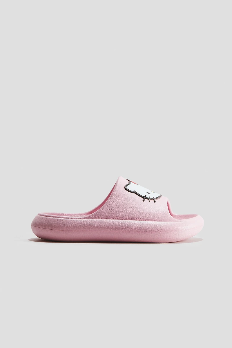 Molded Pool Slide Shoes