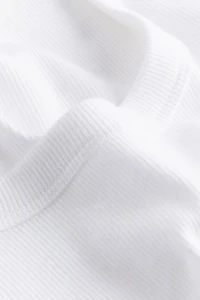 Ribbed Crop T-shirt