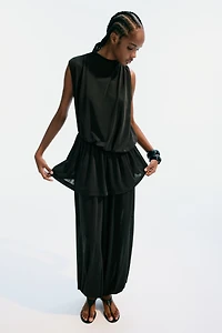 Haut asymétrique à effet drapé