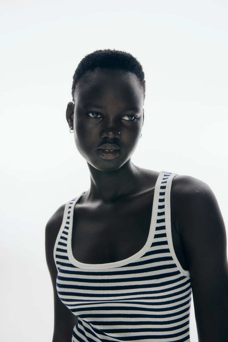 Robe maxi sans manches