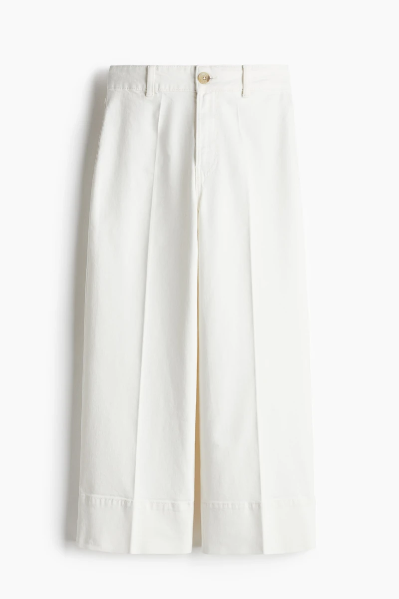 Jean court à taille haute