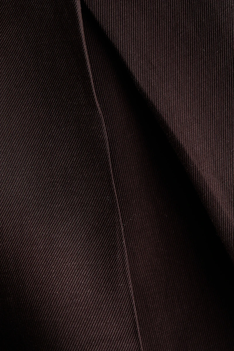 Pantalon en sergé avec détail à nouer