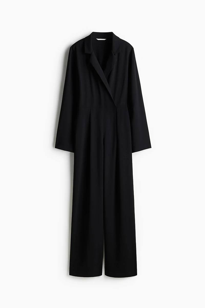 Une pièce pantalon en crêpe