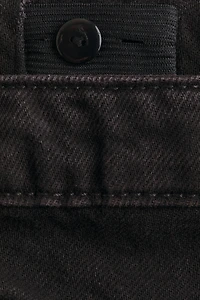 Loose-Fit Jeans