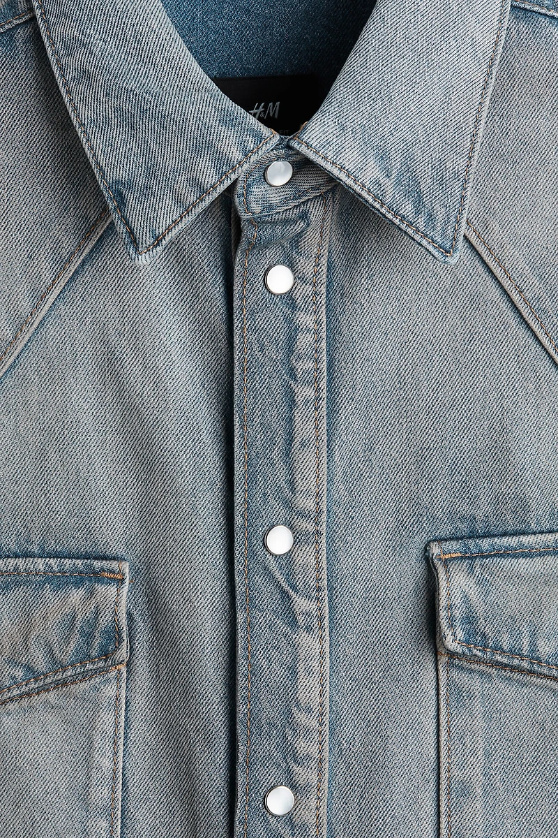 Oversized-Fit Denim Shirt