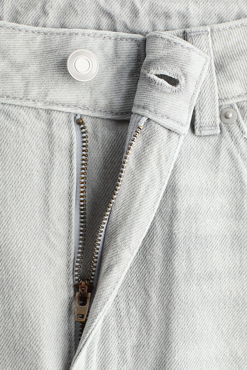 Jean taille haute jambes tonneau