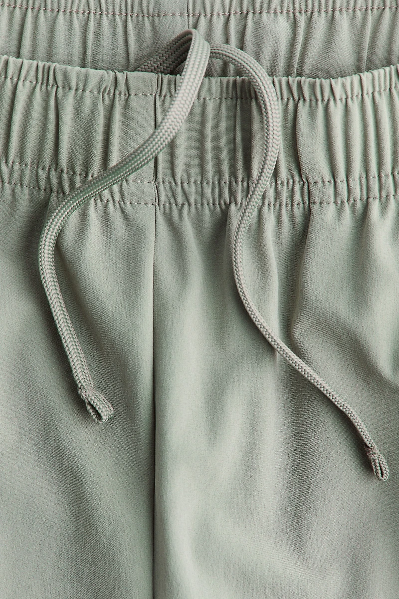 Sports Shorts with DryMove™