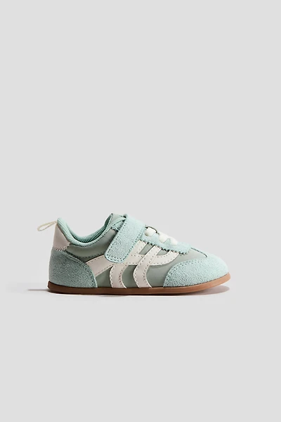 Barefoot Sneakers