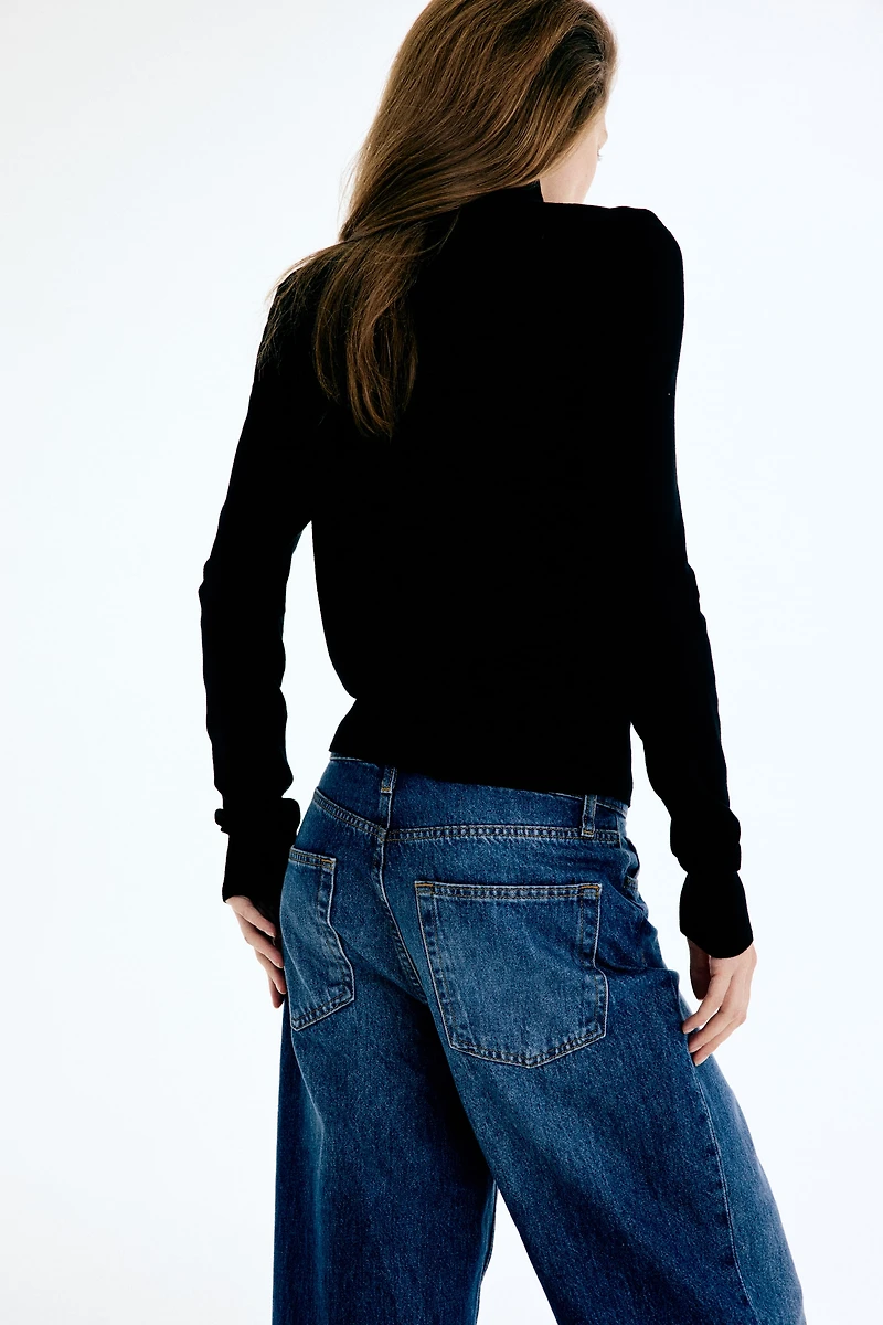 Wide High Waist Ankle Jeans