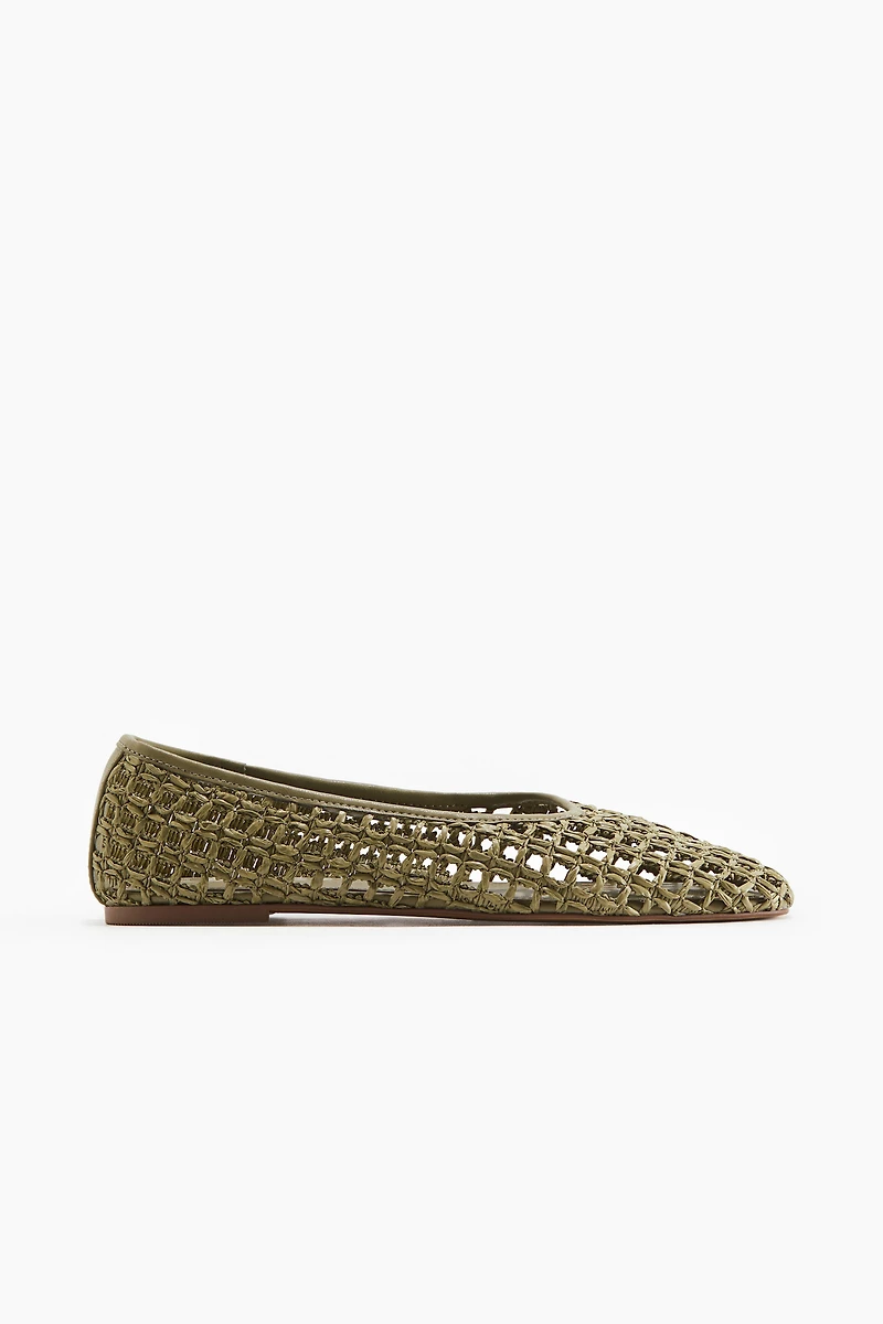 Straw Flats