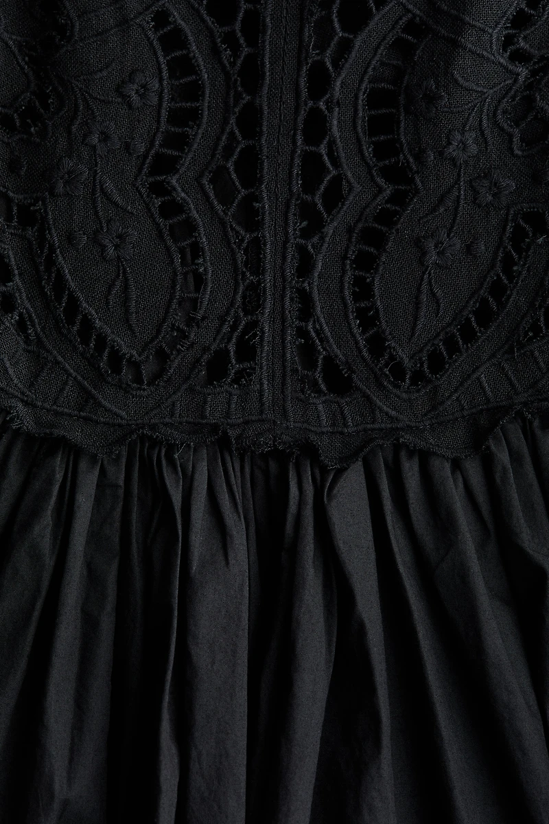 Robe en lin mélangé avec bas à effet ballon