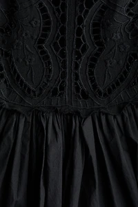 Robe en lin mélangé avec bas à effet ballon