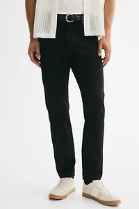 Pantalon 5 poches près du corps