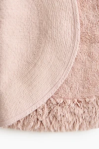 Oval Tufted Bath Mat