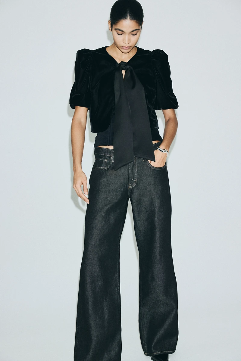 Haut à manches bouffantes