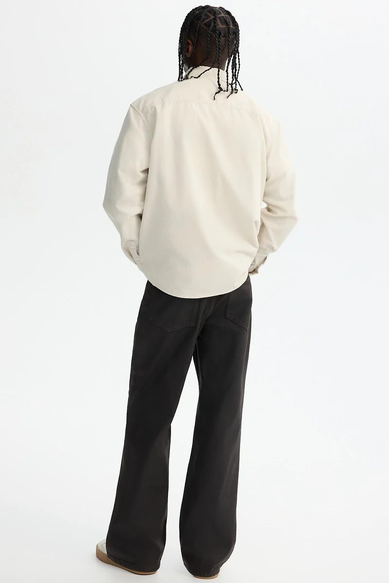 Chemise classique en velours côtelé