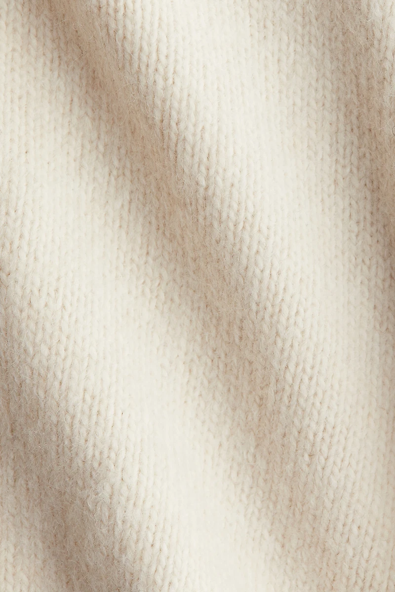 Chandail ample à encolure en V