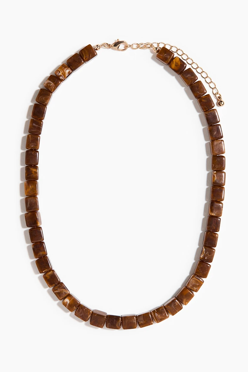 Collier avec perles fantaisie