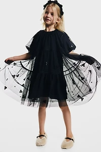 Robe en tulle à sequins