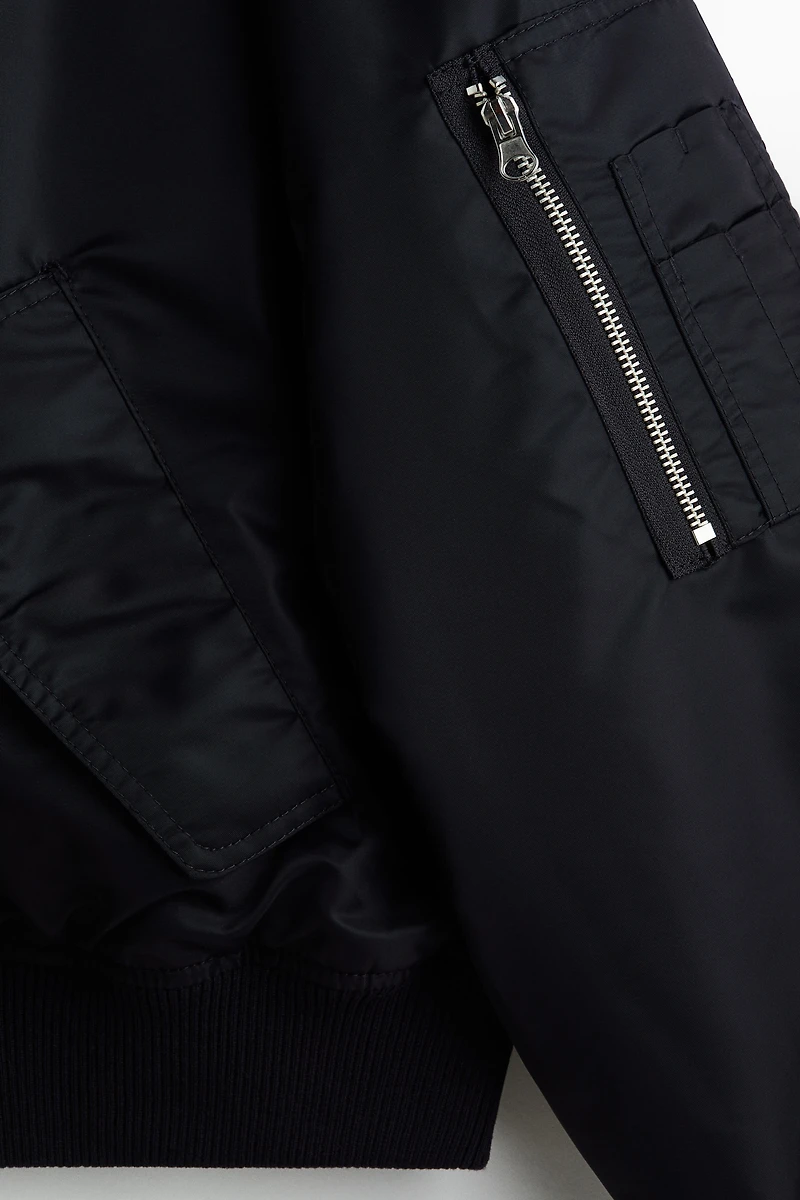 Blouson d'aviateur ample en nylon