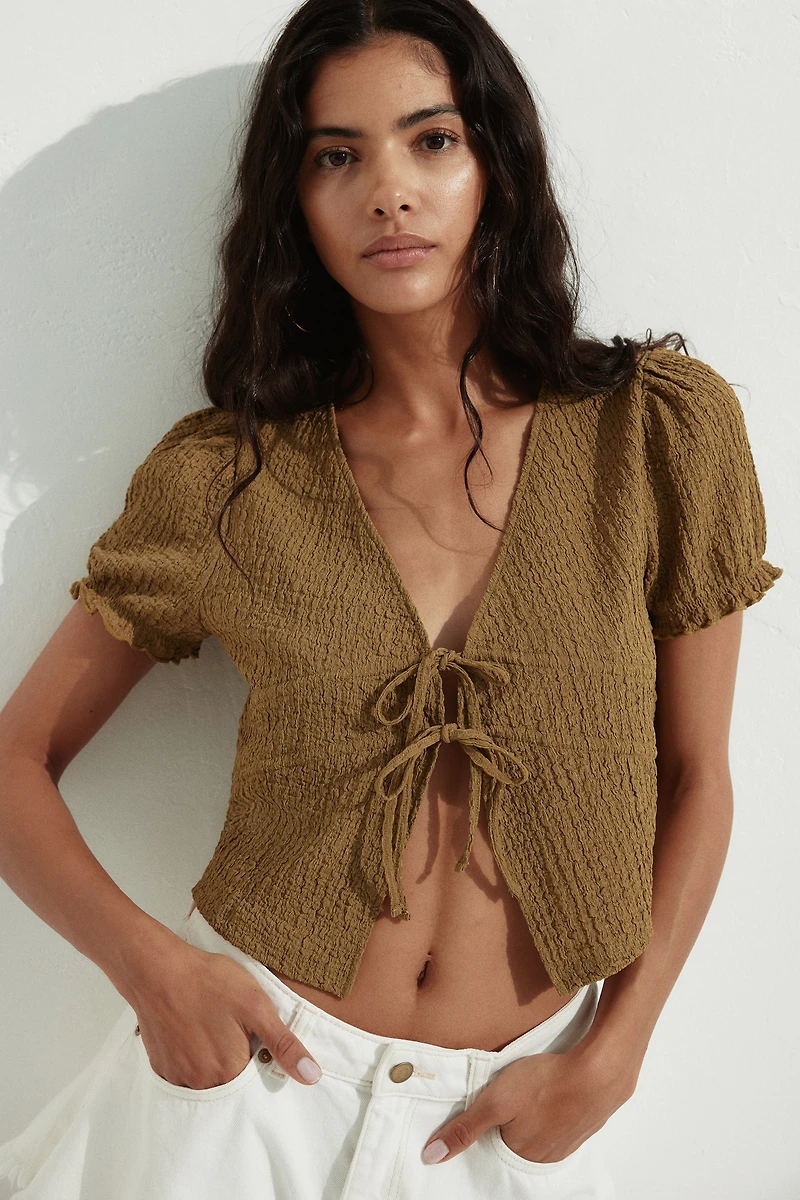 Crinkled Tie-Front Top