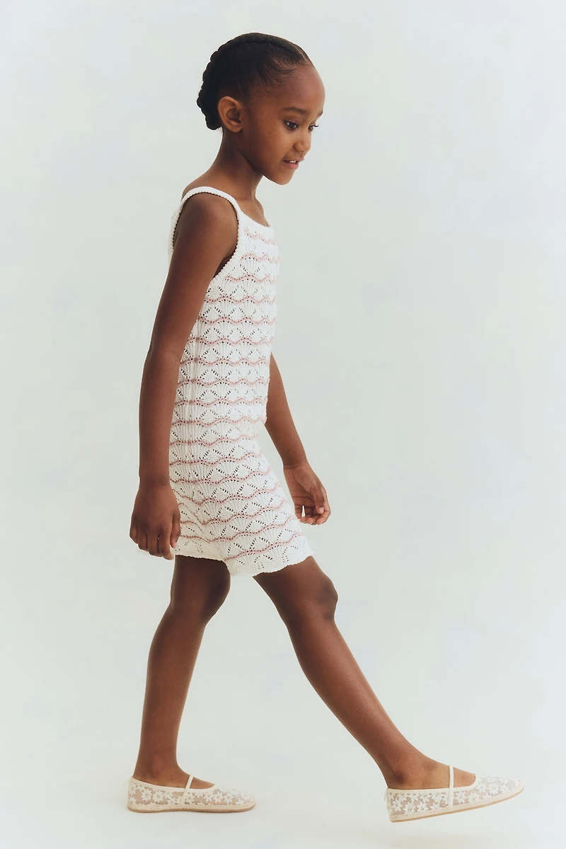 Robe d'aspect crocheté à bretelles fines