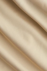 Haut asymétrique à effet drapé