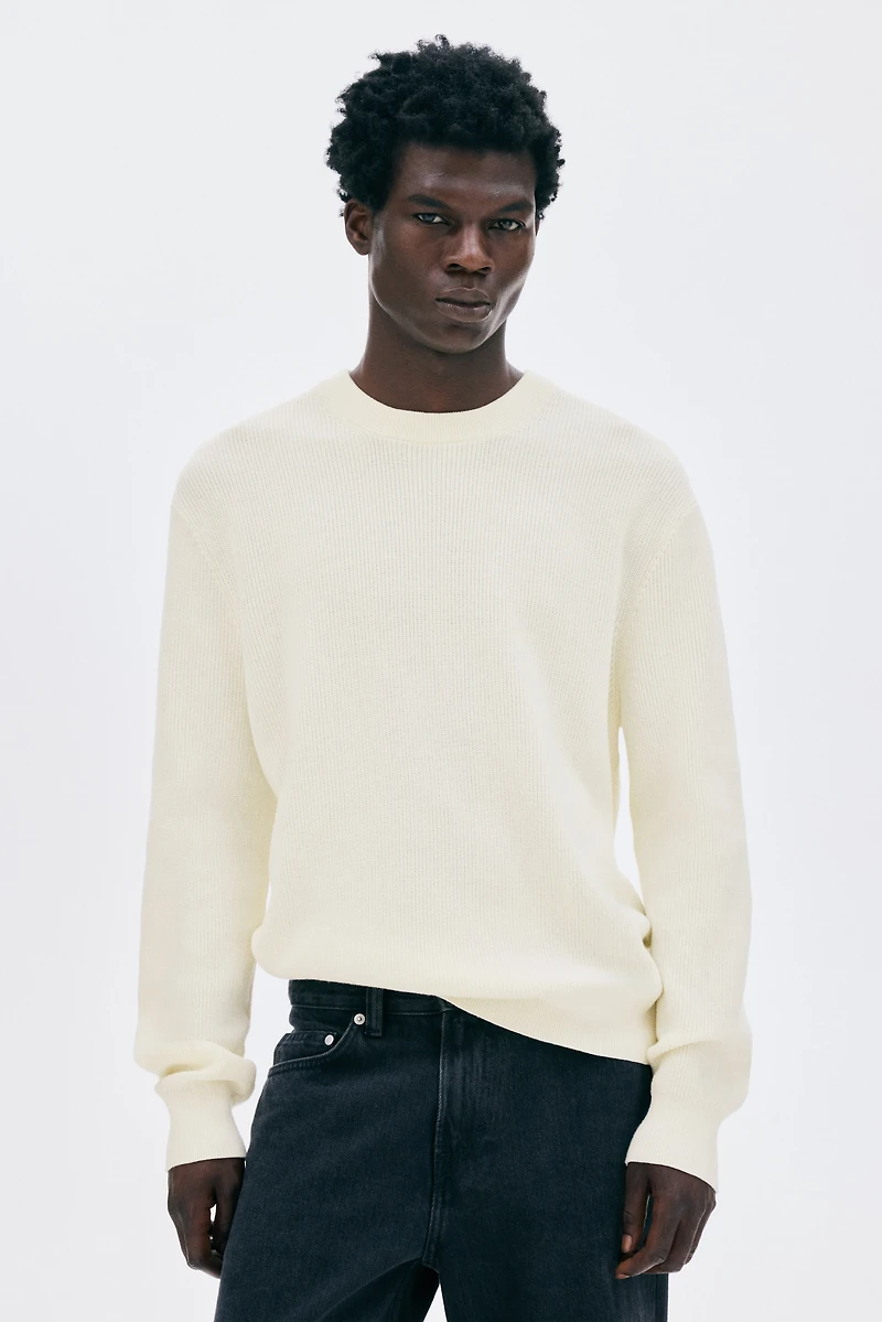 Chandail classique en tricot côtelé