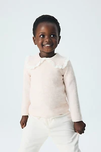 Sweater with Peter Pan Collar