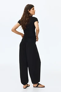 MAMA Pull-On Balloon Pants