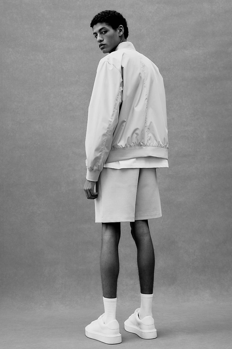 Blouson léger coupe classique