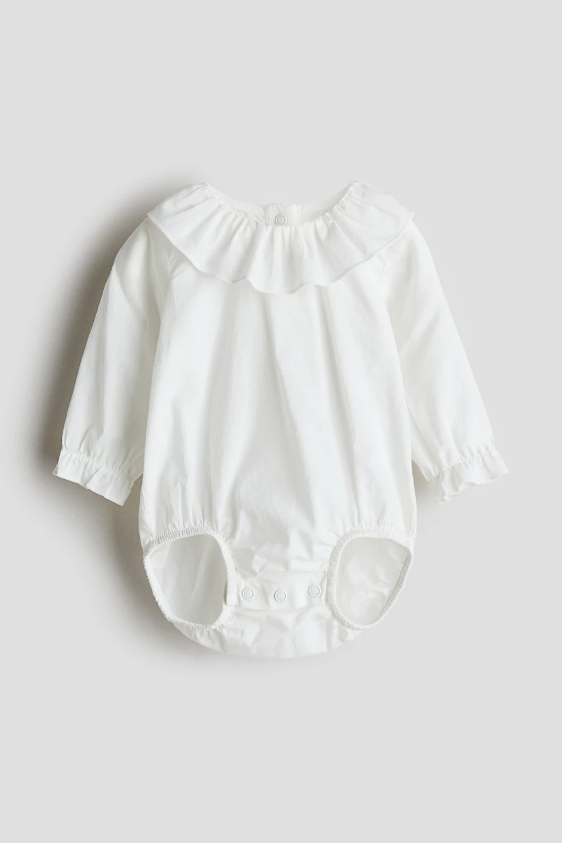 2-piece Jumper and Bodysuit Set