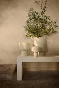 Pot de fleurs en métal