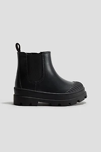 Chunky Chelsea Boots