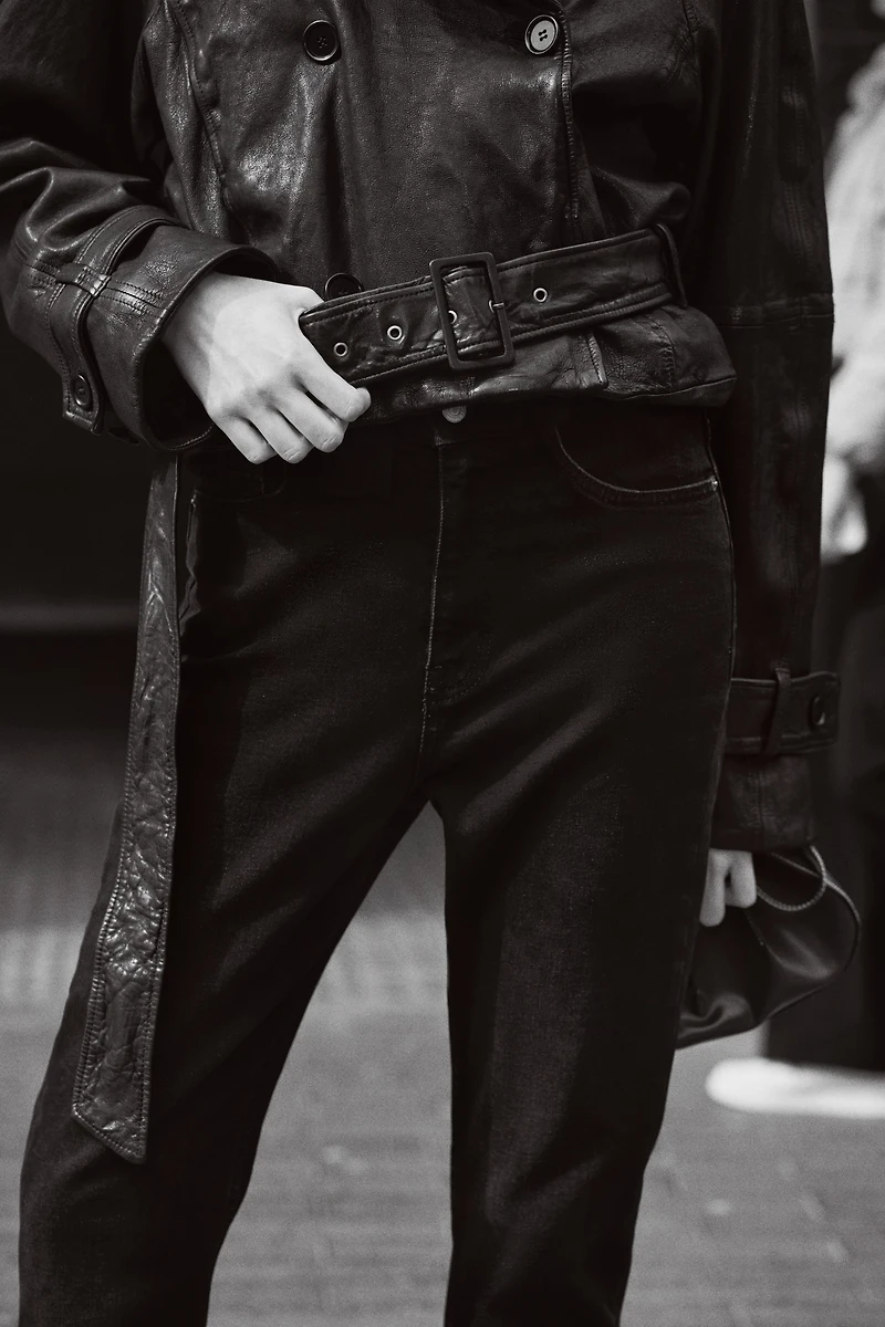Slim Straight High Waist Jeans