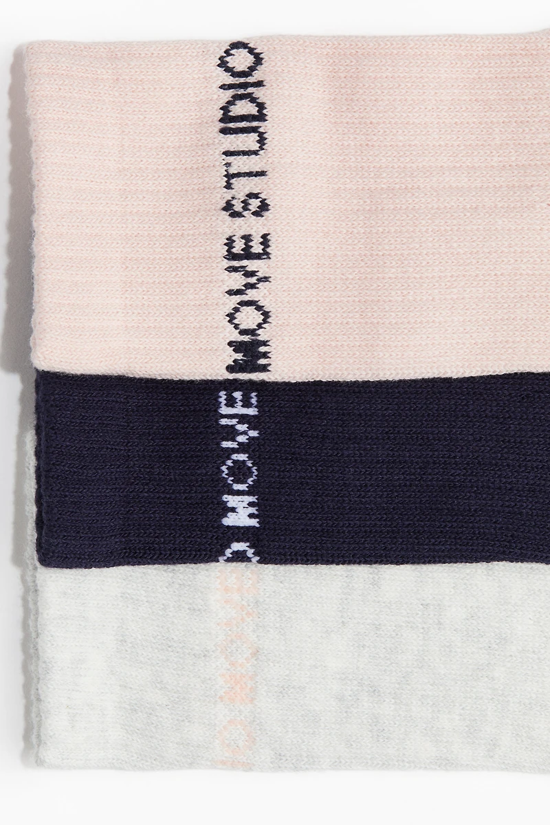 3-Pack Sports Socks with DryMove™