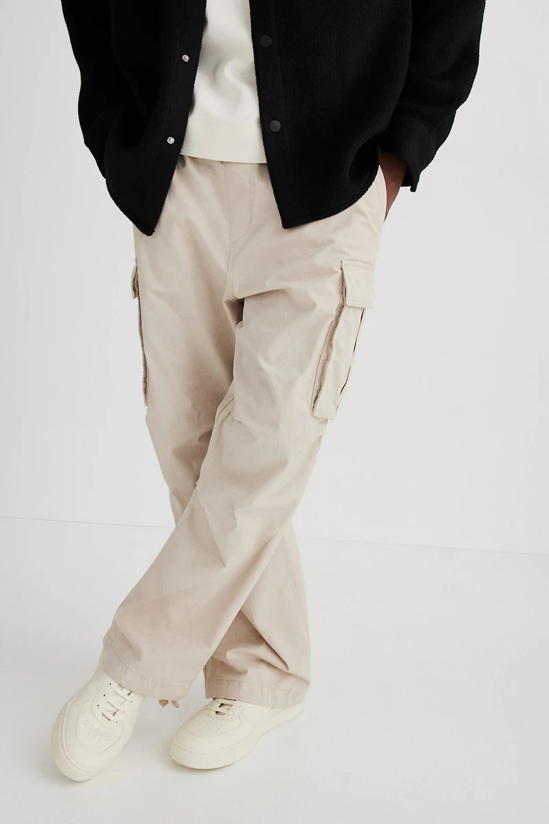 Relaxed Fit Cargo Pants