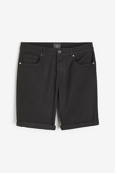 Short près du corps en sergé de coton